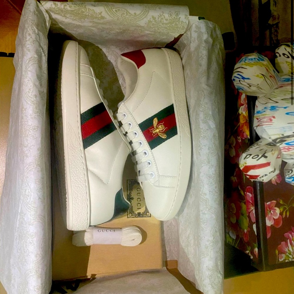 GUCCI  WOMEN'S ACE SNEAKER WITH BEE Authentic